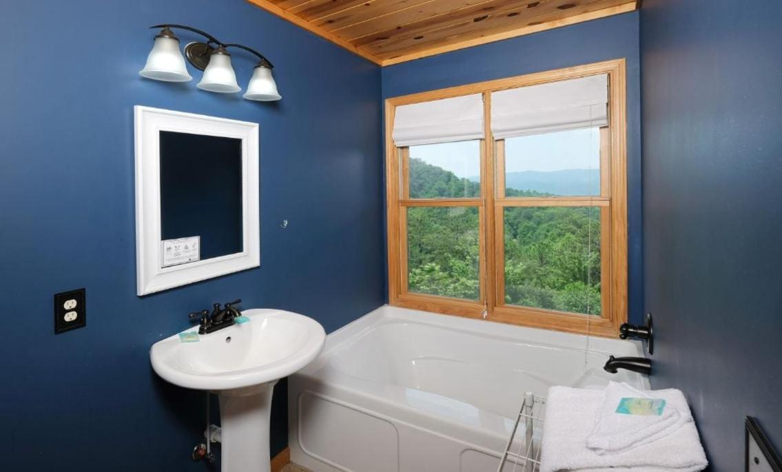 Jacksons Cabin Sevierville Exterior photo