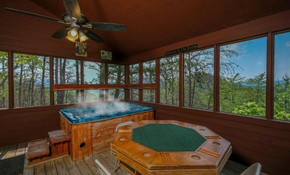 Jacksons Cabin Sevierville Exterior photo